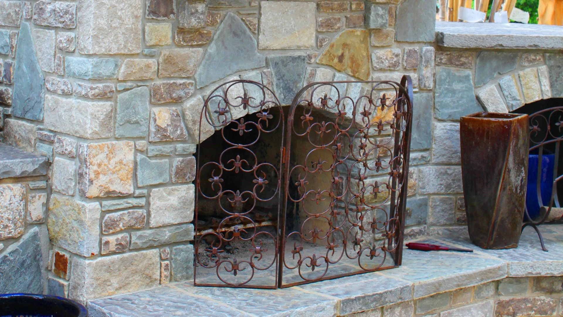 Outdoor Fireplaces Are Great Investments!