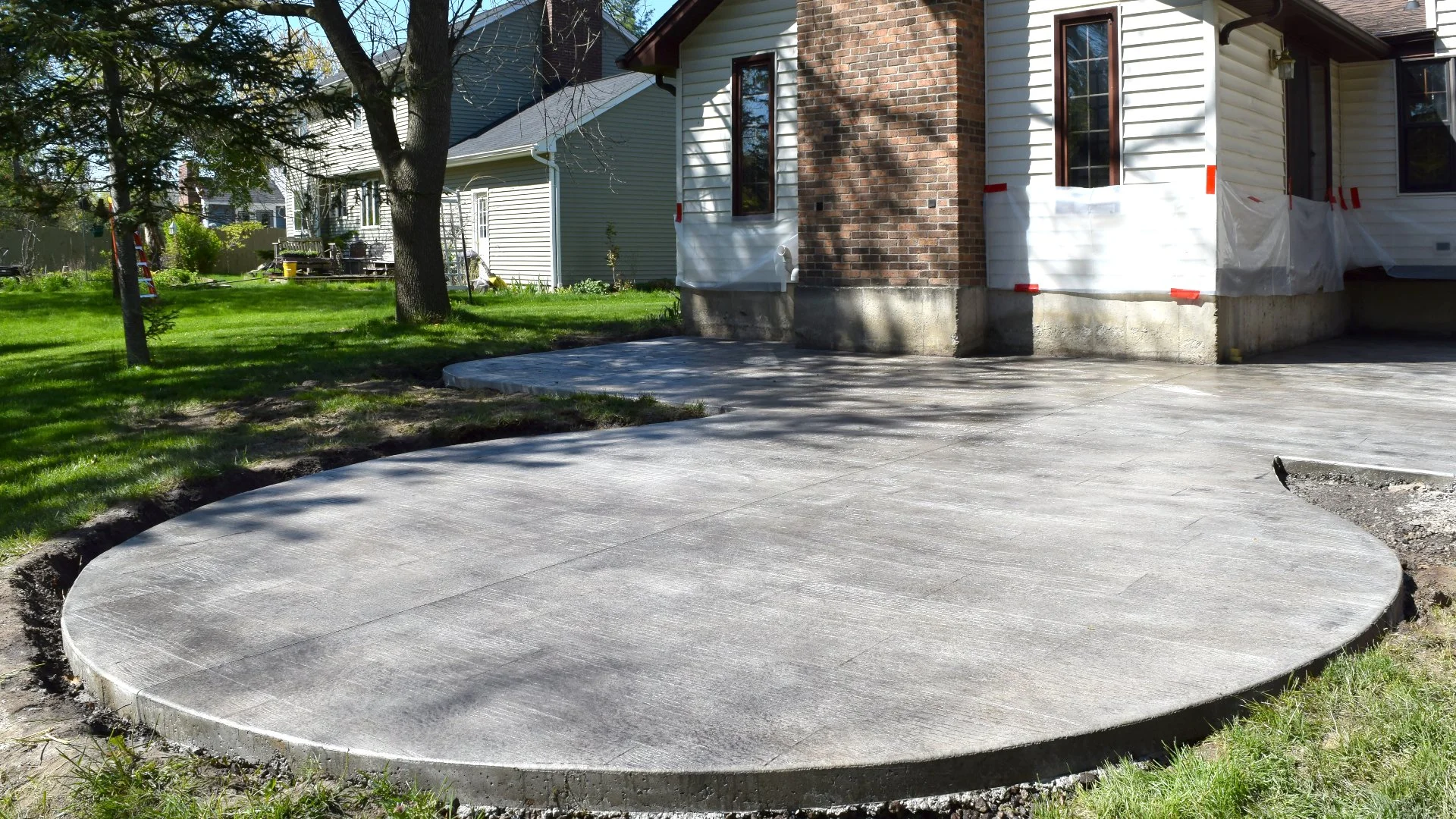 Plain vs. Stamped vs. Stained Concrete: Which Is Best for Your Patio?